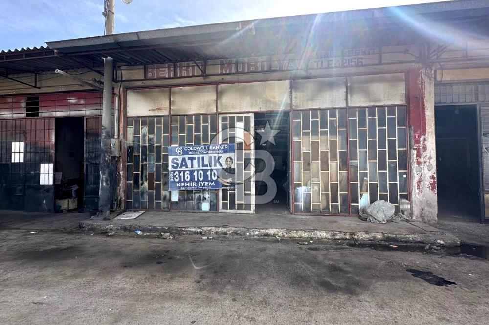 EDREMİT SANAYİ'DE SATILIK DÜKKAN 
