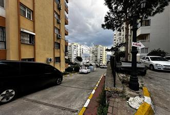 Acill Bayraklı 75.Yıl Mah Site İçinde Deniz Manzaralı Satılık