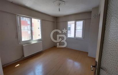 Manavkuyu Çamkıranda Kombili Satılık Arakat 3+1 Daire