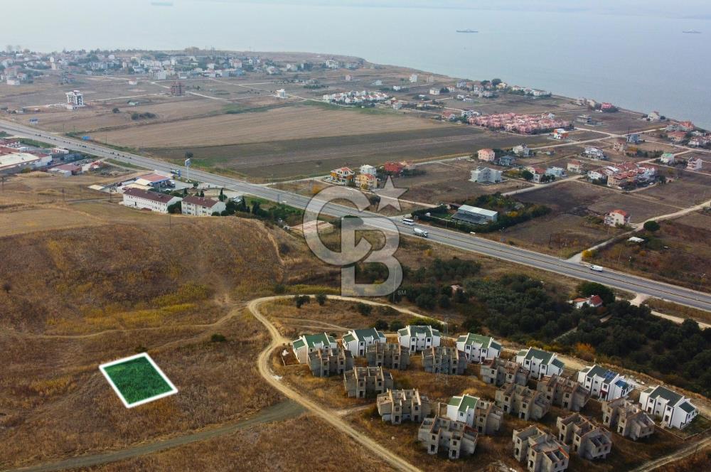 Lapseki Çardak'ta Hakim Tepe Konumda Manzaralı 328m² İmarlı Arsa