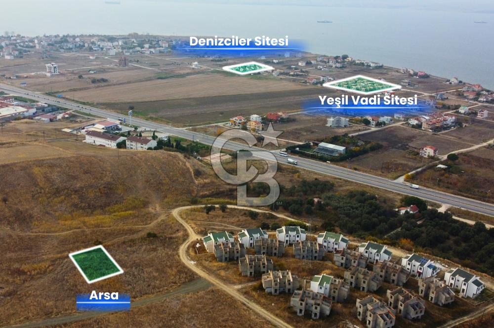 Lapseki Çardak'ta Hakim Tepe Konumda Manzaralı 328m² İmarlı Arsa