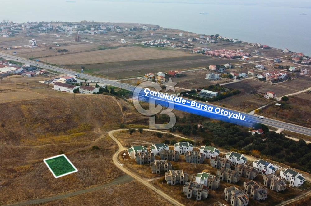 Lapseki Çardak'ta Hakim Tepe Konumda Manzaralı 328m² İmarlı Arsa