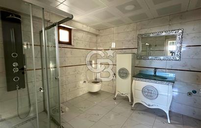 Çanakkalede Panoramik Boğaz Manzaralı Bahçeli 4+1 Tripleks Villa