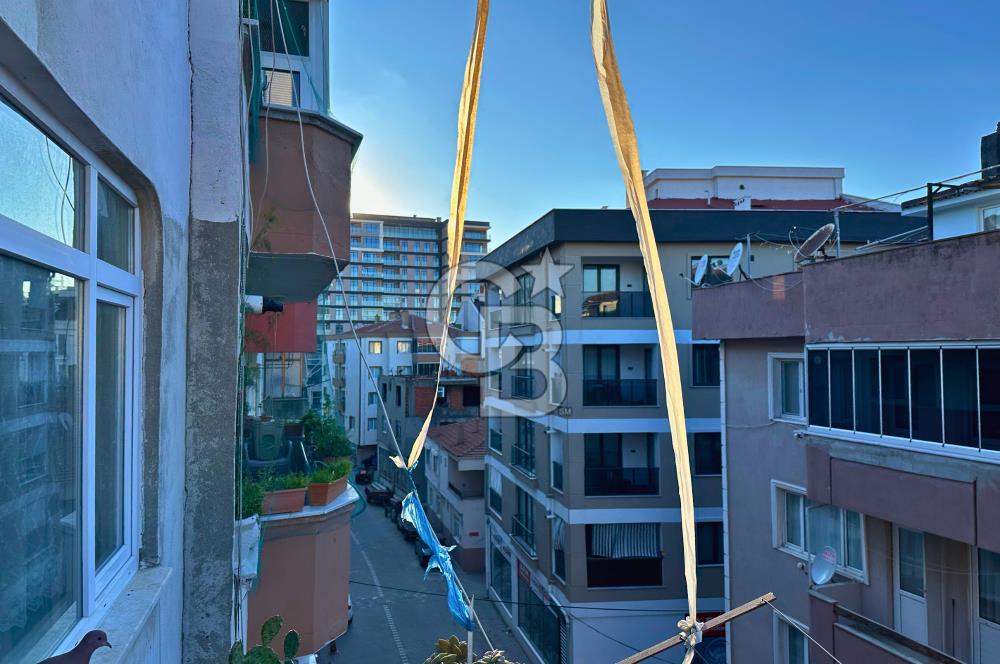 Çanakkale Lapseki Merkez'de Çarşıya Yakın Çok Geniş 3+1 Daire