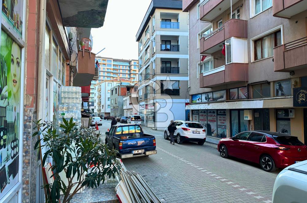 Çanakkale Lapseki Merkez'de Çarşıya Yakın Çok Geniş 3+1 Daire