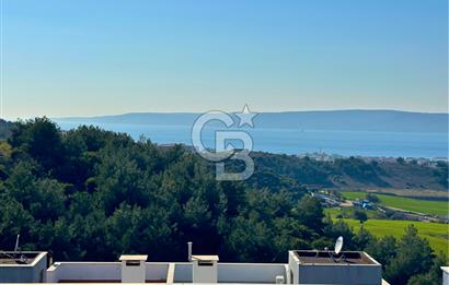 Çanakkalede Panoramik Boğaz Manzaralı Bahçeli 4+1 Tripleks Villa