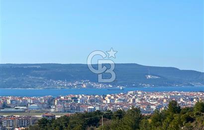 Çanakkalede Panoramik Boğaz Manzaralı Bahçeli 4+1 Tripleks Villa