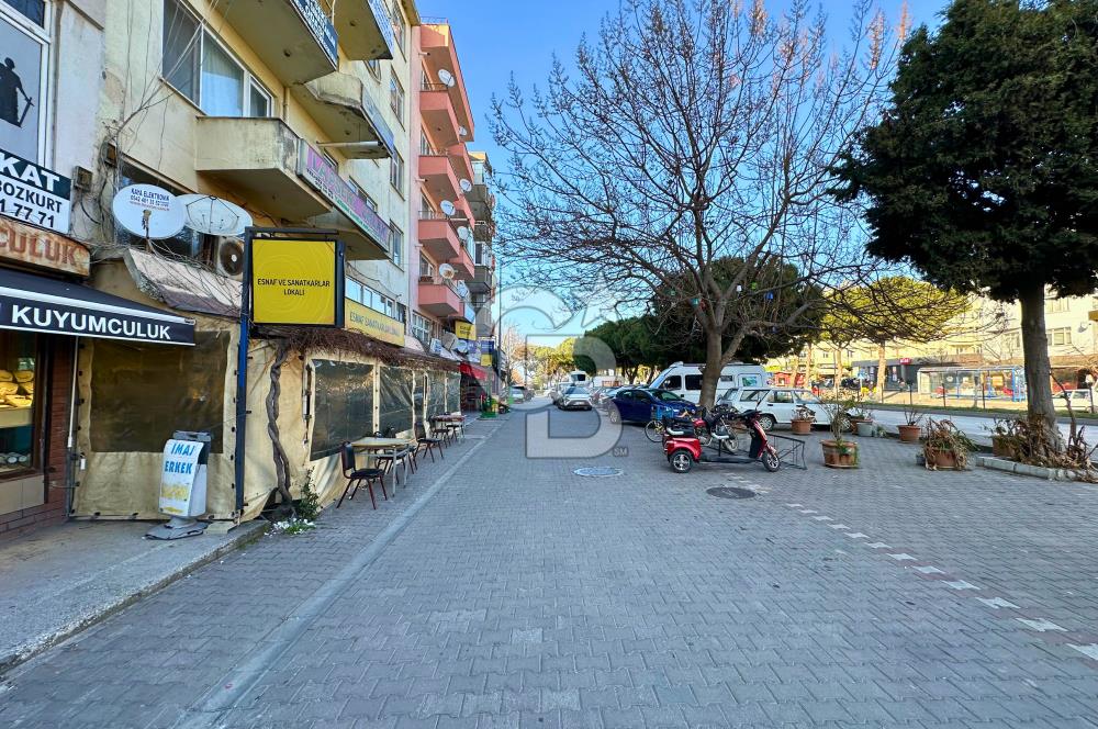 Çanakkale Lapseki Merkez'de İnanlar Pasajında Giriş Kat Dükkan