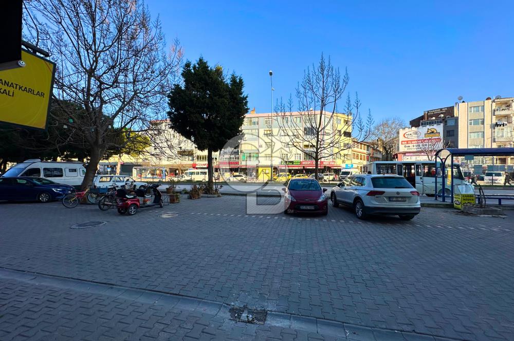 Çanakkale Lapseki Merkez'de İnanlar Pasajında Giriş Kat Dükkan