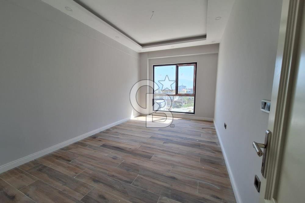 YALOVA ÇİFTLİKKÖY M.AKİFDE DENİZ MANZARALI SATILIK 3+1 DAİRE!