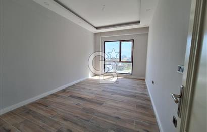 YALOVA ÇİFTLİKKÖY M.AKİFDE DENİZ MANZARALI SATILIK 3+1 DAİRE!