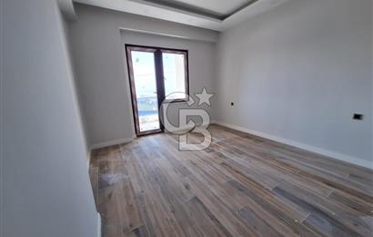 YALOVA ÇİFTLİKKÖY M.AKİFDE DENİZ MANZARALI SATILIK 3+1 DAİRE!