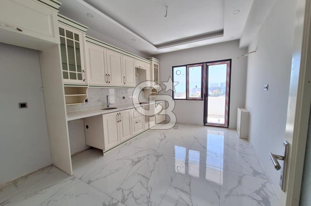 YALOVA ÇİFTLİKKÖY M.AKİFDE DENİZ MANZARALI SATILIK 3+1 DAİRE!