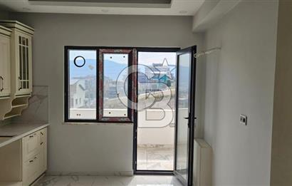 YALOVA ÇİFTLİKKÖY M.AKİFDE DENİZ MANZARALI SATILIK 3+1 DAİRE!