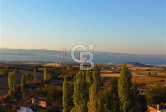 Çanakkale Lapseki Kocavelide Boğaz Manzaralı 377m²Arsa ve Taş Ev