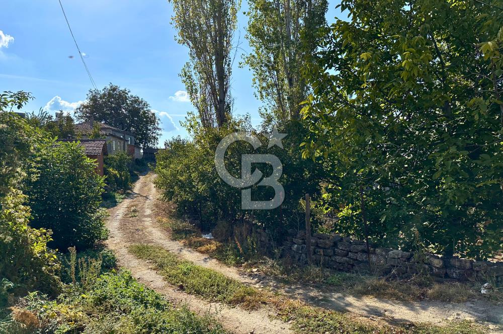 Çanakkale Lapseki Kocavelide Boğaz Manzaralı 377m²Arsa ve Taş Ev