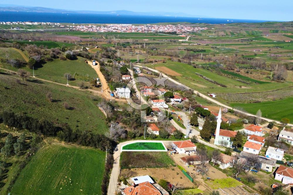 Çanakkale Lapseki Hacıömerler Doğa İçerisinde Köy İçi Köşe Arsa