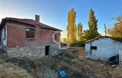 Çanakkale Lapseki Kocavelide Boğaz Manzaralı 377m²Arsa ve Taş Ev