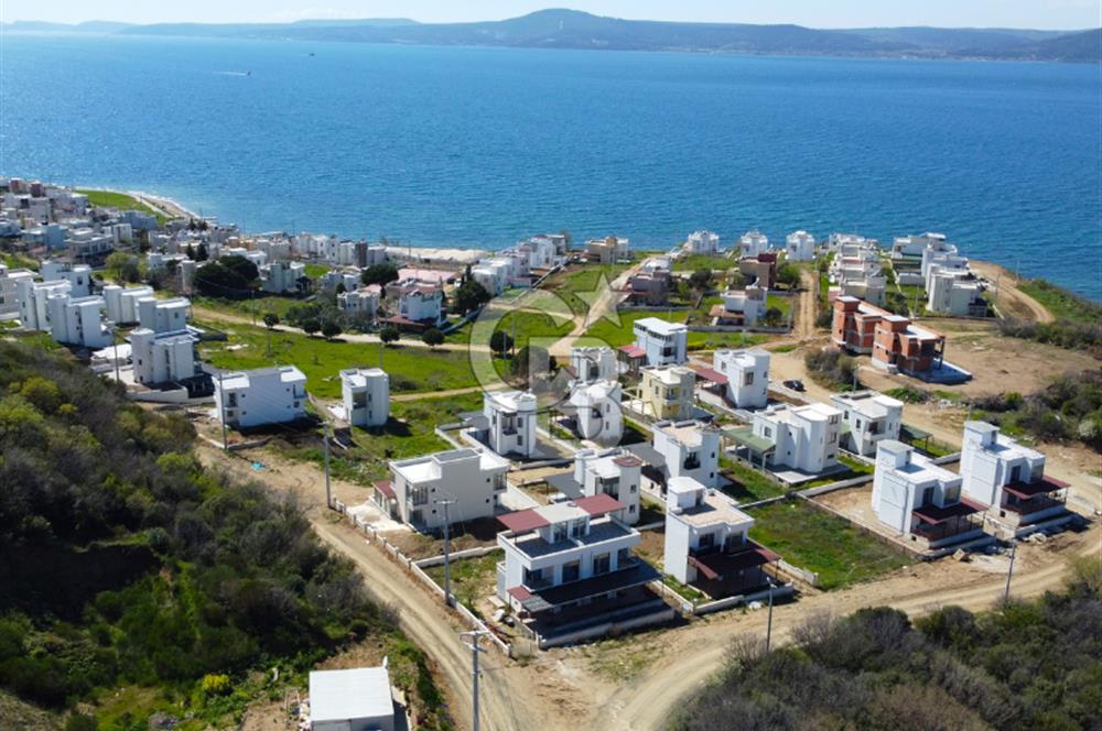 Çanakkale Lapseki Kangırlı İzole Konumda Boğaz Manzaralı Müstakil Sıfır Yazlık