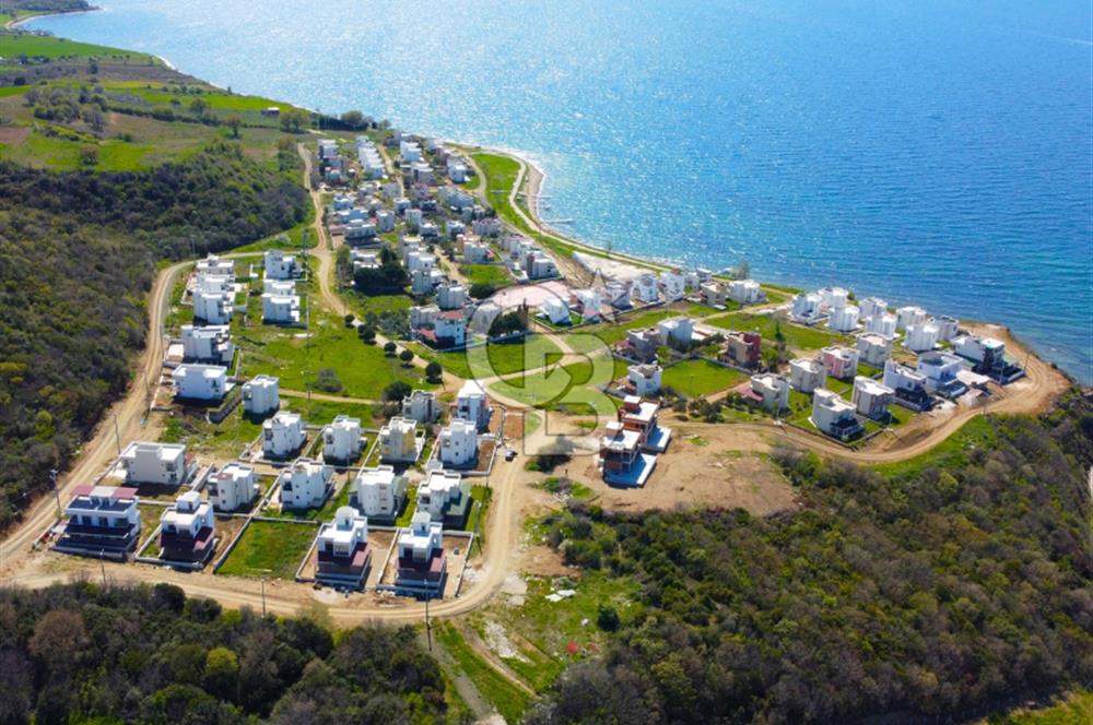 Çanakkale Lapseki Kangırlı İzole Konumda Boğaz Manzaralı Müstakil Sıfır Yazlık