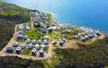 Çanakkale Lapseki Kangırlı İzole Konumda Boğaz Manzaralı Müstakil Sıfır Yazlık