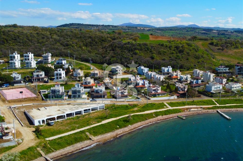 Çanakkale Lapseki Kangırlı İzole Konumda Boğaz Manzaralı Müstakil Sıfır Yazlık