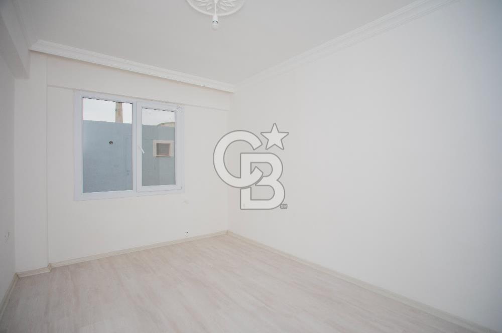 Foça Bağarası Kazım Dirik Mahallesinde Kiralık 2+1 Daire