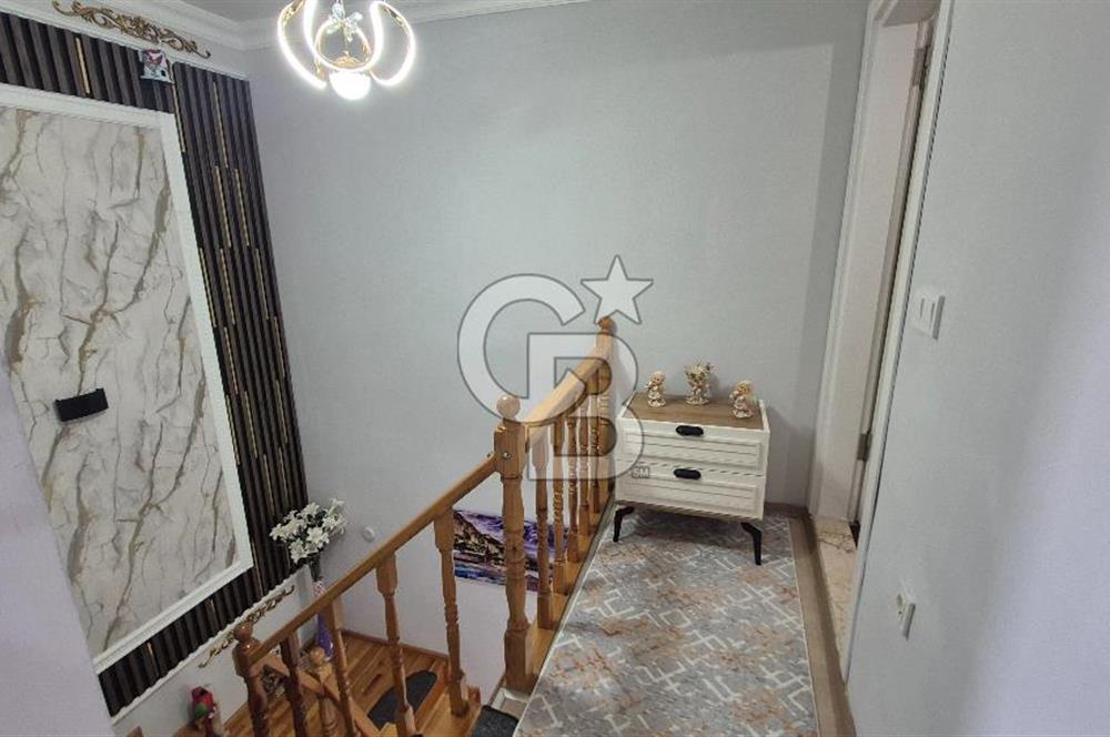 İZMİT* 28 HAZİRAN* GENİŞ TERASLI SATILIK 2+1 ÇATI DUBLEKS DAİRE