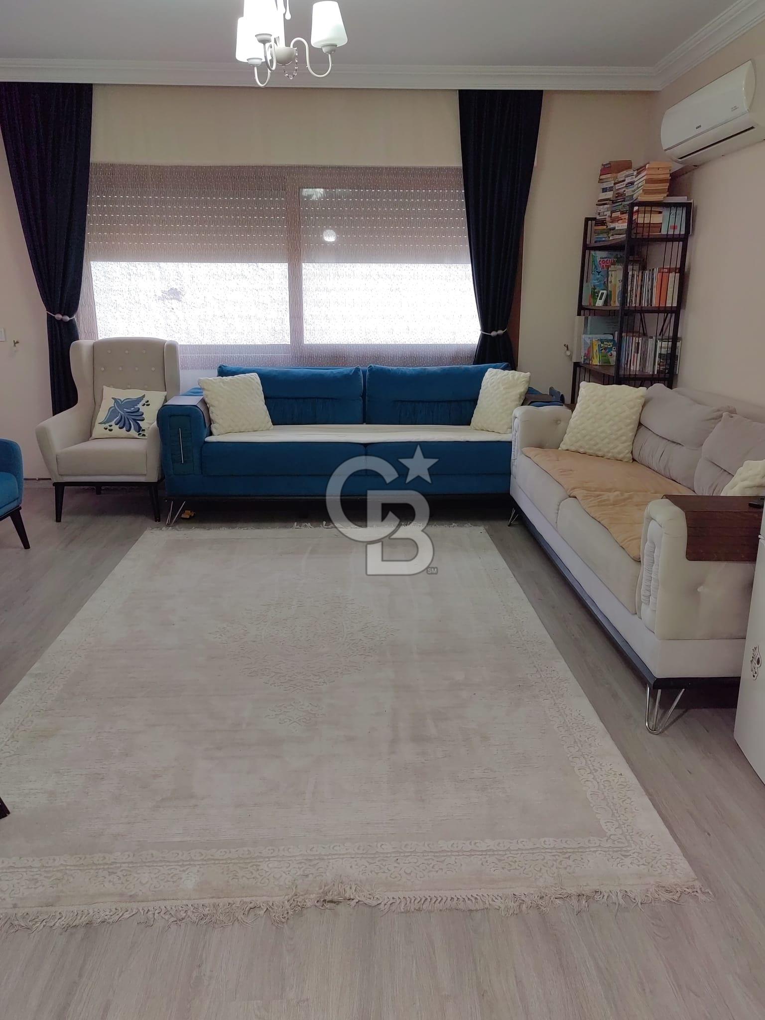 Çeşme Dalyan Merkezde 3+1 Arakat Eşyalı Kiralık Daire
