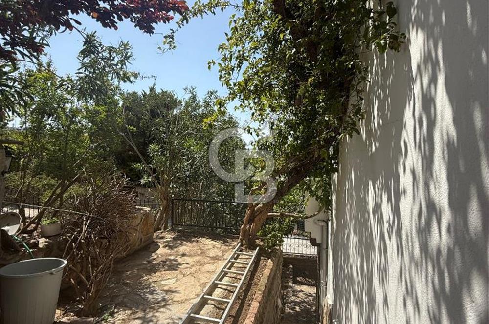 YALIKAVAK' DA MARİNA MANZARALI YILLIK KİRALIK MÜSTAKİL VİLLA