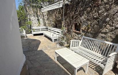 YALIKAVAK' DA MARİNA MANZARALI YILLIK KİRALIK MÜSTAKİL VİLLA