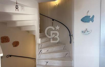 YALIKAVAK' DA MARİNA MANZARALI YILLIK KİRALIK MÜSTAKİL VİLLA