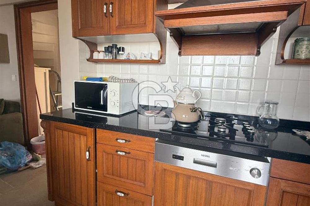 YALIKAVAK' DA MARİNA MANZARALI YILLIK KİRALIK MÜSTAKİL VİLLA