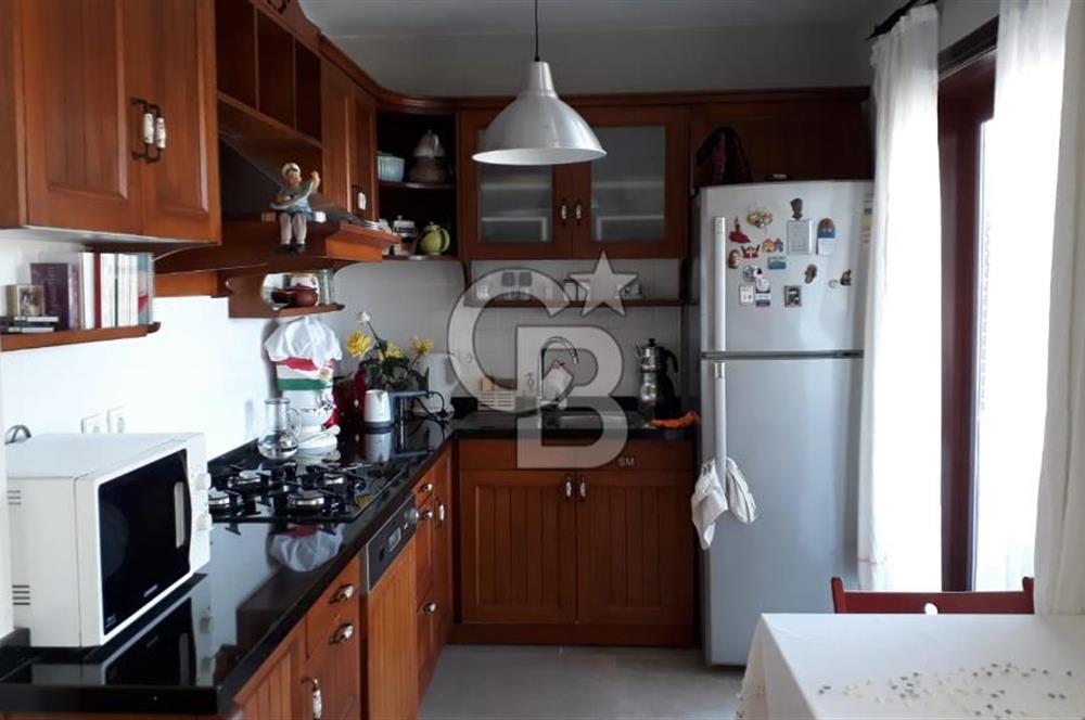 YALIKAVAK' DA MARİNA MANZARALI YILLIK KİRALIK MÜSTAKİL VİLLA