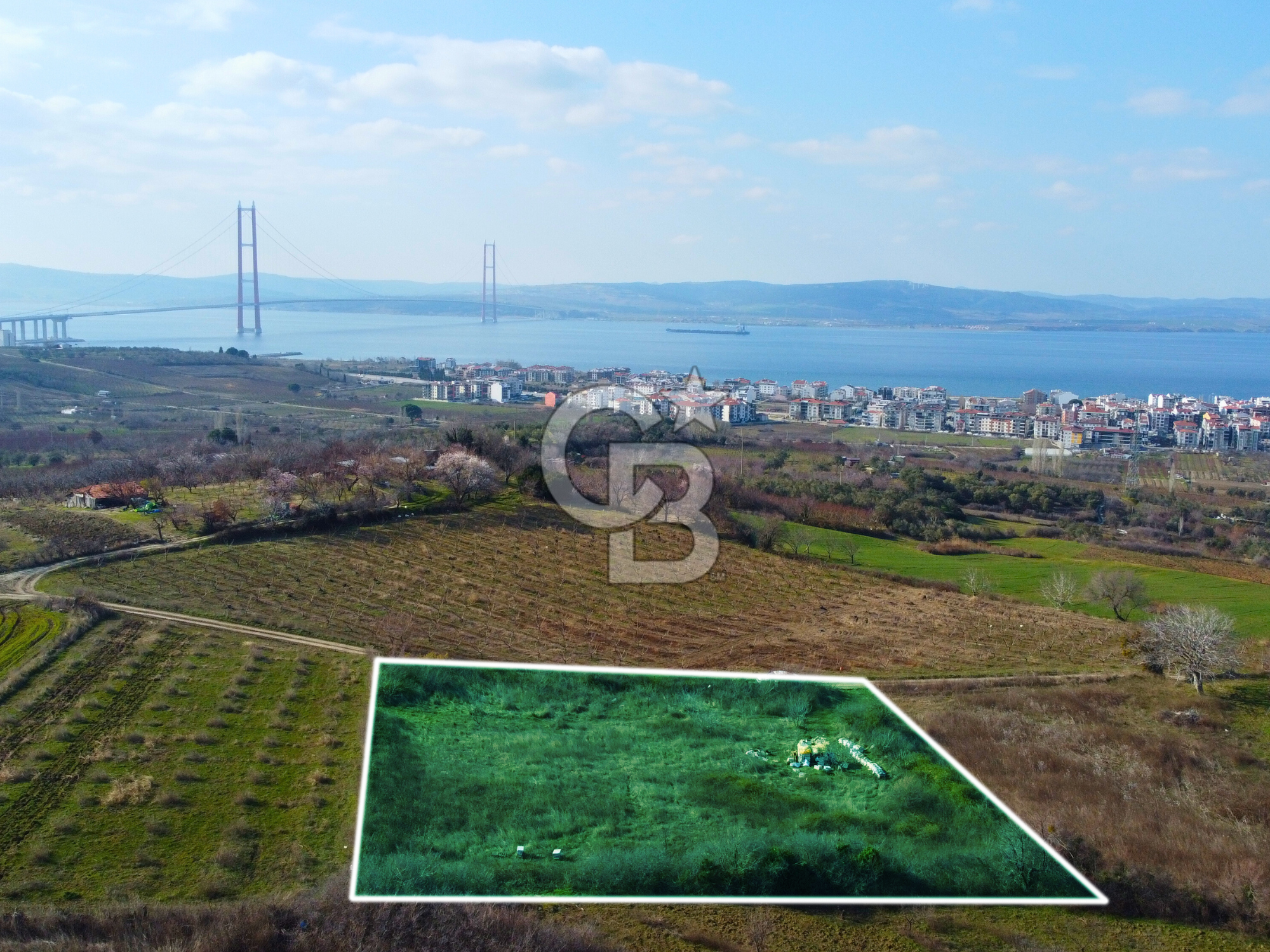 Çanakkale Lapseki Gazi Süleyman Paşa Harika Boğaz Manzaralı 3.268m² Tarla