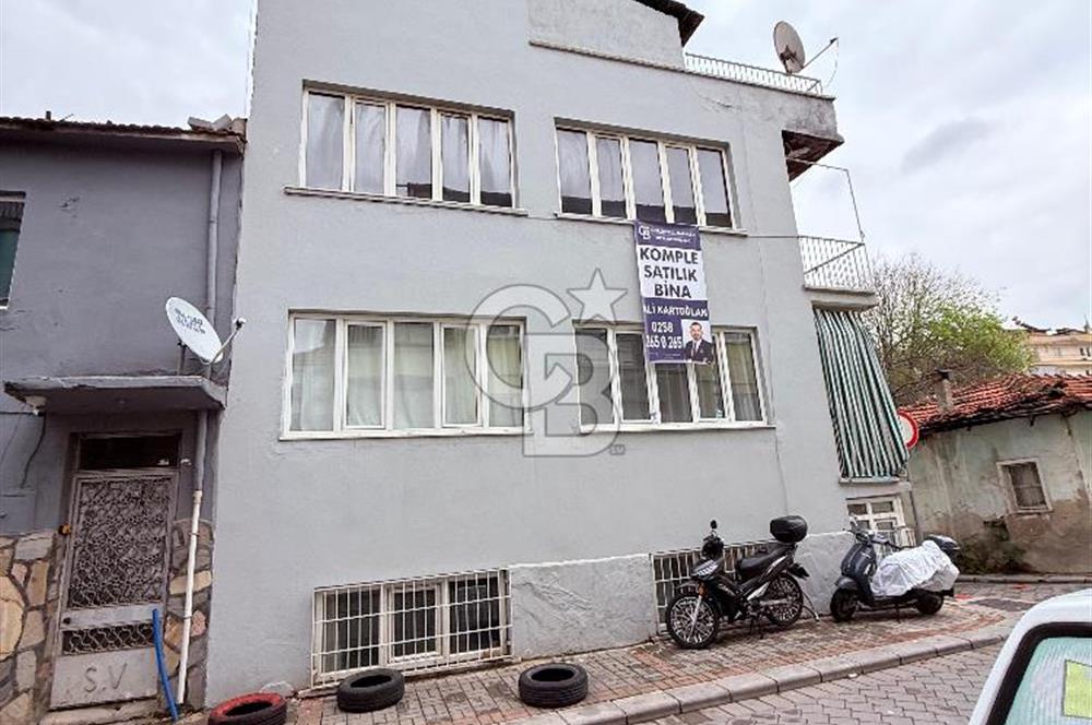 Saraylar Mh. Komple Satılık Ticari Bina