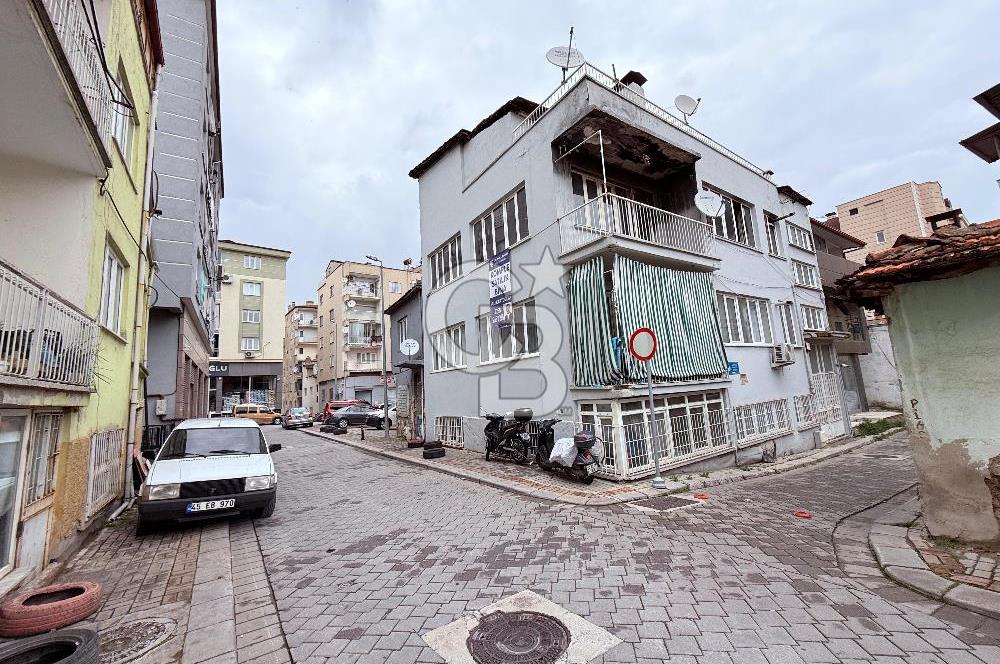 Saraylar Mh. Komple Satılık Ticari Bina