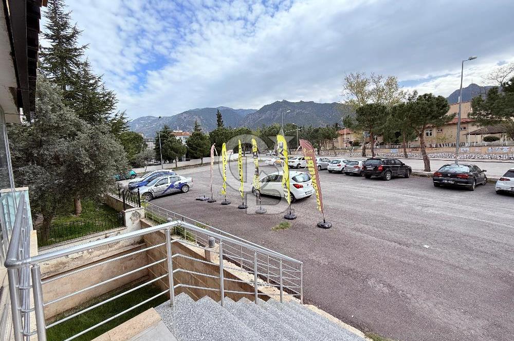 Yunusemre Mh. Devren Kiralık 60 Mt2 İş Yeri