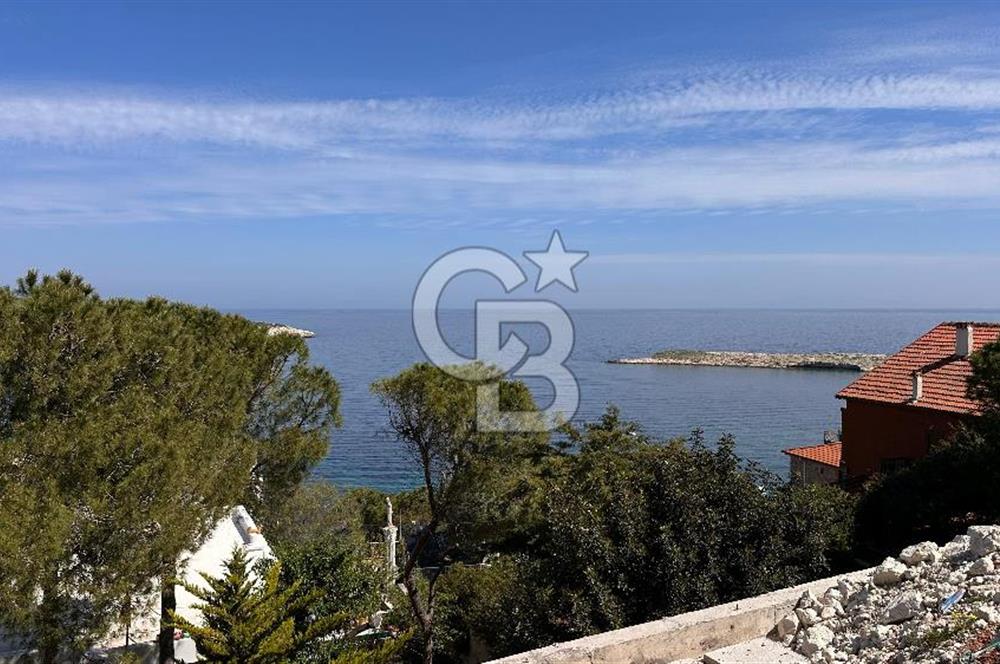 Karaburun İncirlikoy'da 4+1 Deniz Manzaralı Villa
