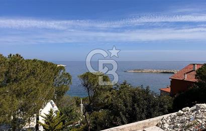 Karaburun İncirlikoy'da 4+1 Deniz Manzaralı Villa