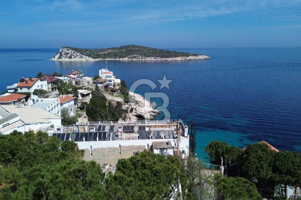 Karaburun İncirlikoy'da 4+1 Deniz Manzaralı Villa