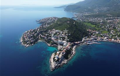 Karaburun İncirlikoy'da 4+1 Deniz Manzaralı Villa