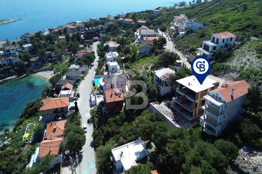 Karaburun İncirlikoy'da 4+1 Deniz Manzaralı Villa