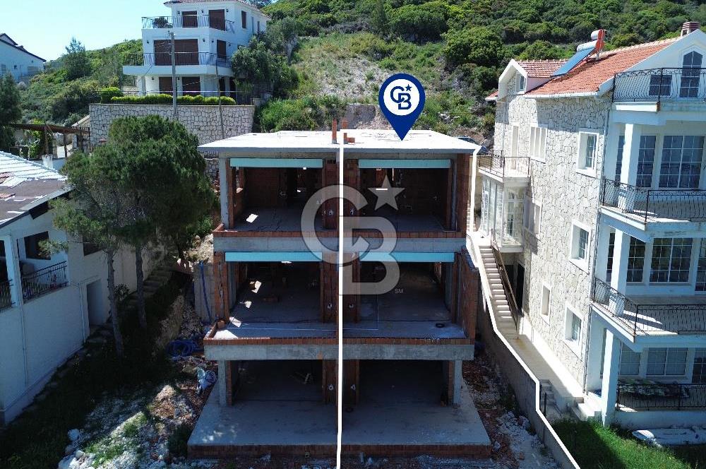 Karaburun İncirlikoy'da 4+1 Deniz Manzaralı Villa
