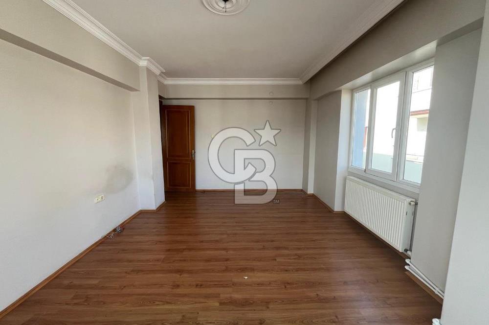 ALİAĞA SAHİLDE MUHTEŞEM DENİZ MANZARALI GENİŞ 3+1 DAİRE