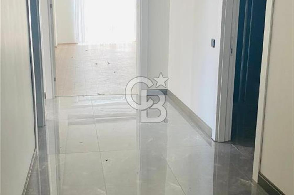 COLDWELL BANKER OMEGA'DAN ÇEYSA TWİN TOWERS'TE SATILIK 2+1 BÜRO