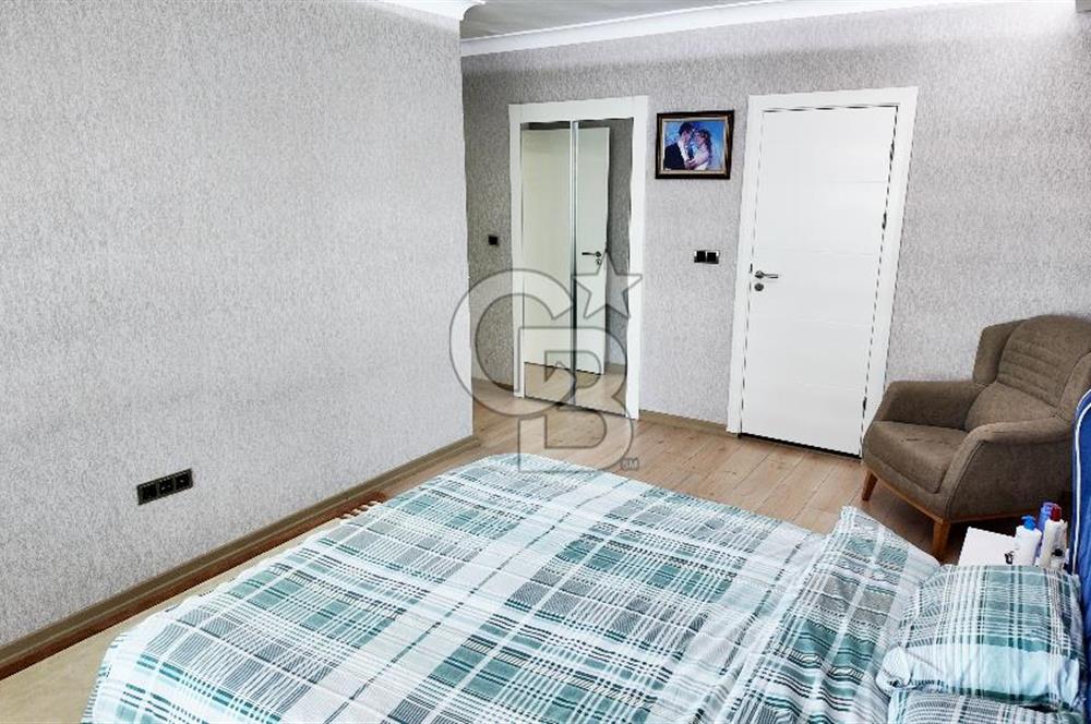 TURGUT ÖZAL MAHALLESİNDE SİTE İÇERİSİNDE LÜKS 4+1 DAİRE