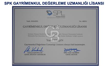 Kocaeli ili, İzmit ilçesi, Biberoğlu Mahallesi'nde, kadastral yola cepheli %5 Diğer Tarım Alanı imarlı (Maks 250 m2 ev yapılabilir) arazi.