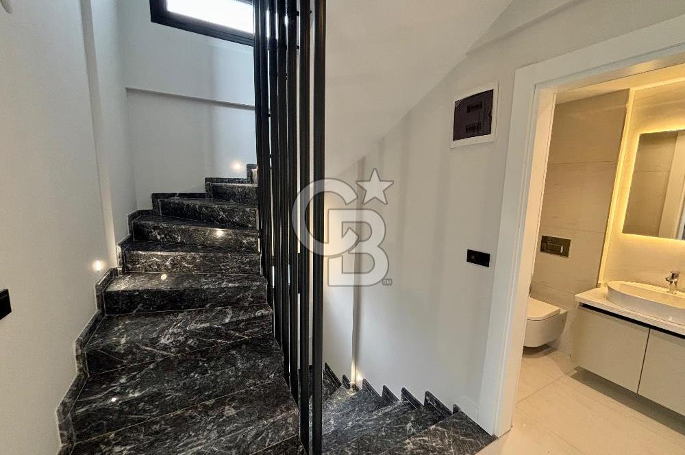 Seferıhısar akarca 140 m2 net kose parsel dublex Vılla