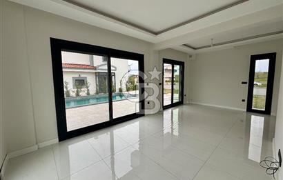 Seferıhısar akarca 140 m2 net kose parsel dublex Vılla